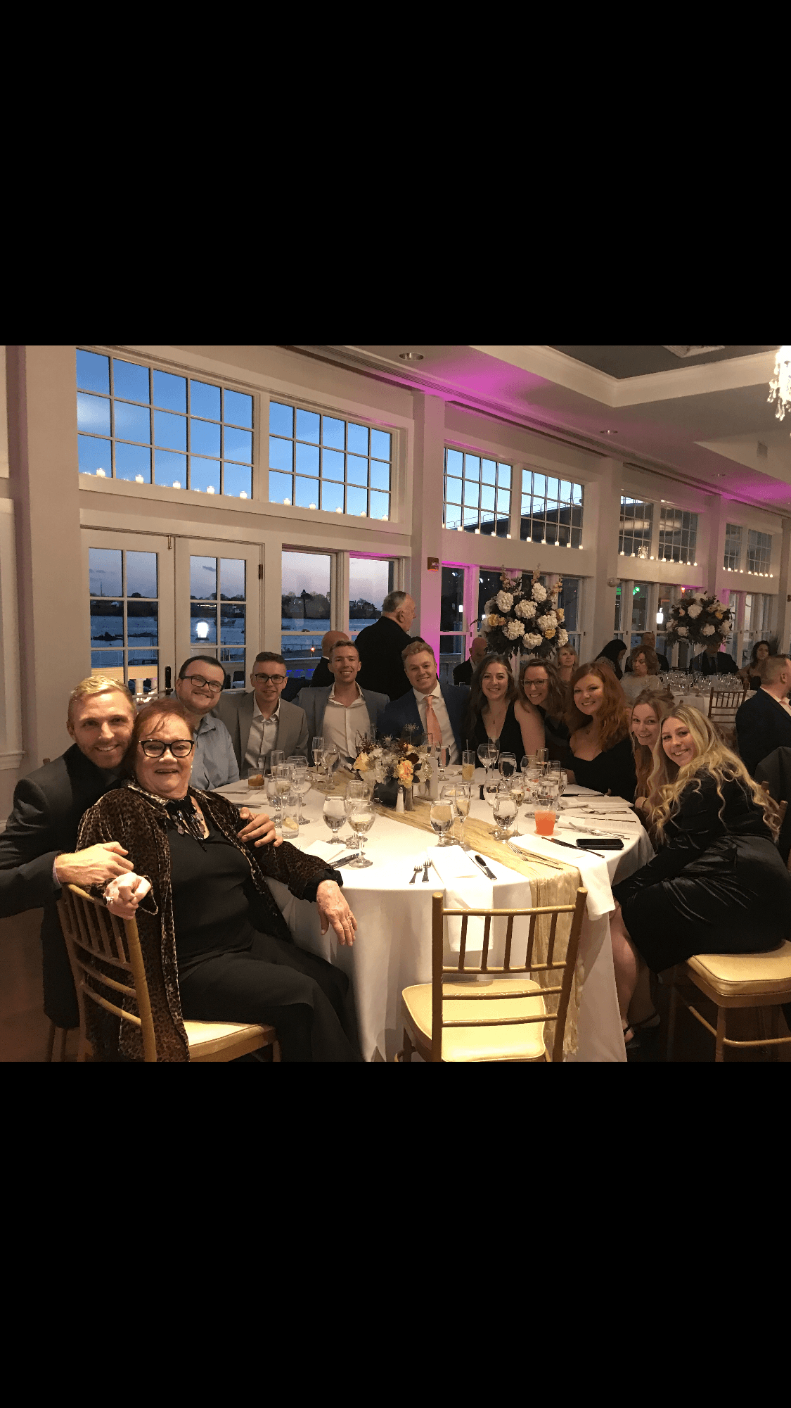 Image by Kevin Finn-IdAE8i-14A18DA2-0B05-44E9-987E